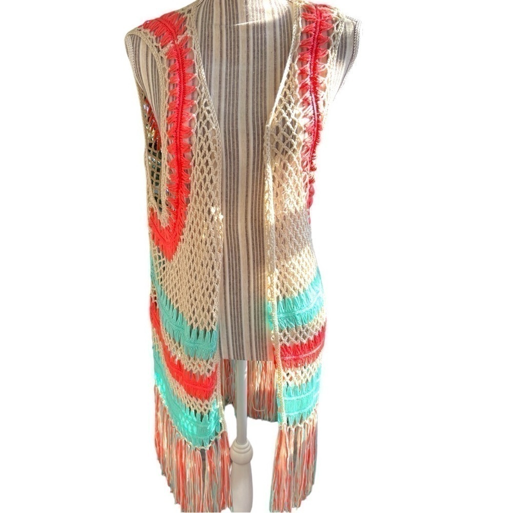 Frazzle crocheted duster, size L, lightweight, pretty spring colors